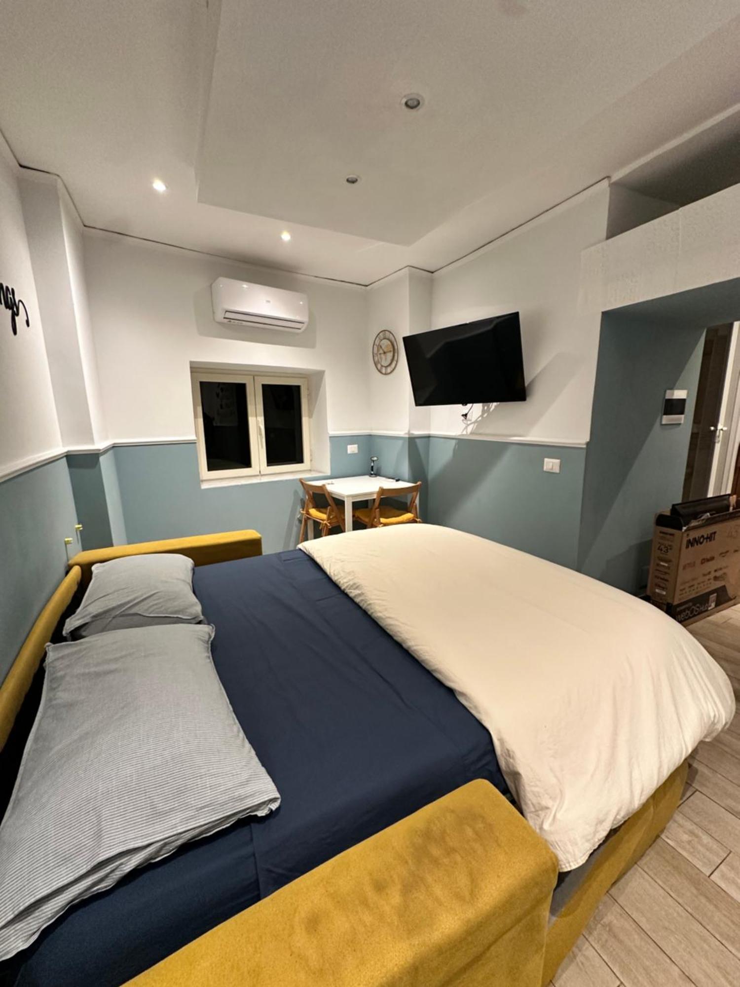 شقة Pazz House نابولي المظهر الخارجي الصورة